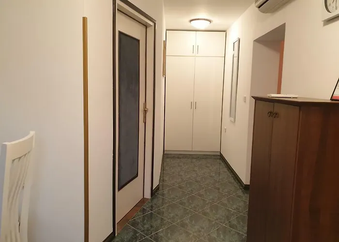 아파트 Pobri App3 마툴지