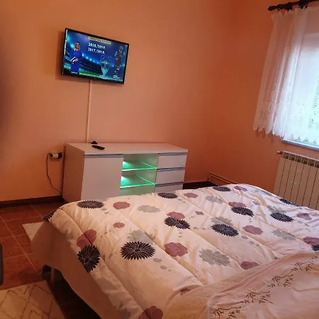 Pobri App3 Apartment