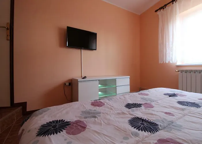 Appartement Pobri App3 *